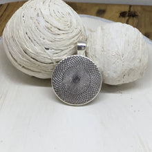 Load image into Gallery viewer, Shooting Star Pendant in Silver
