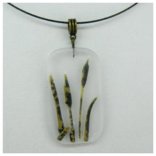 Load image into Gallery viewer, Frosted Pendant with Cattails
