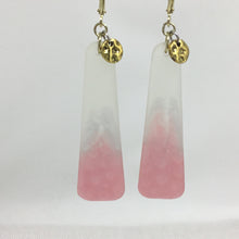 Load image into Gallery viewer, Resin Earrings in Peach &amp; White
