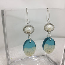 Load image into Gallery viewer, Aqua &amp; Ivory Resin Earrings with Pearls
